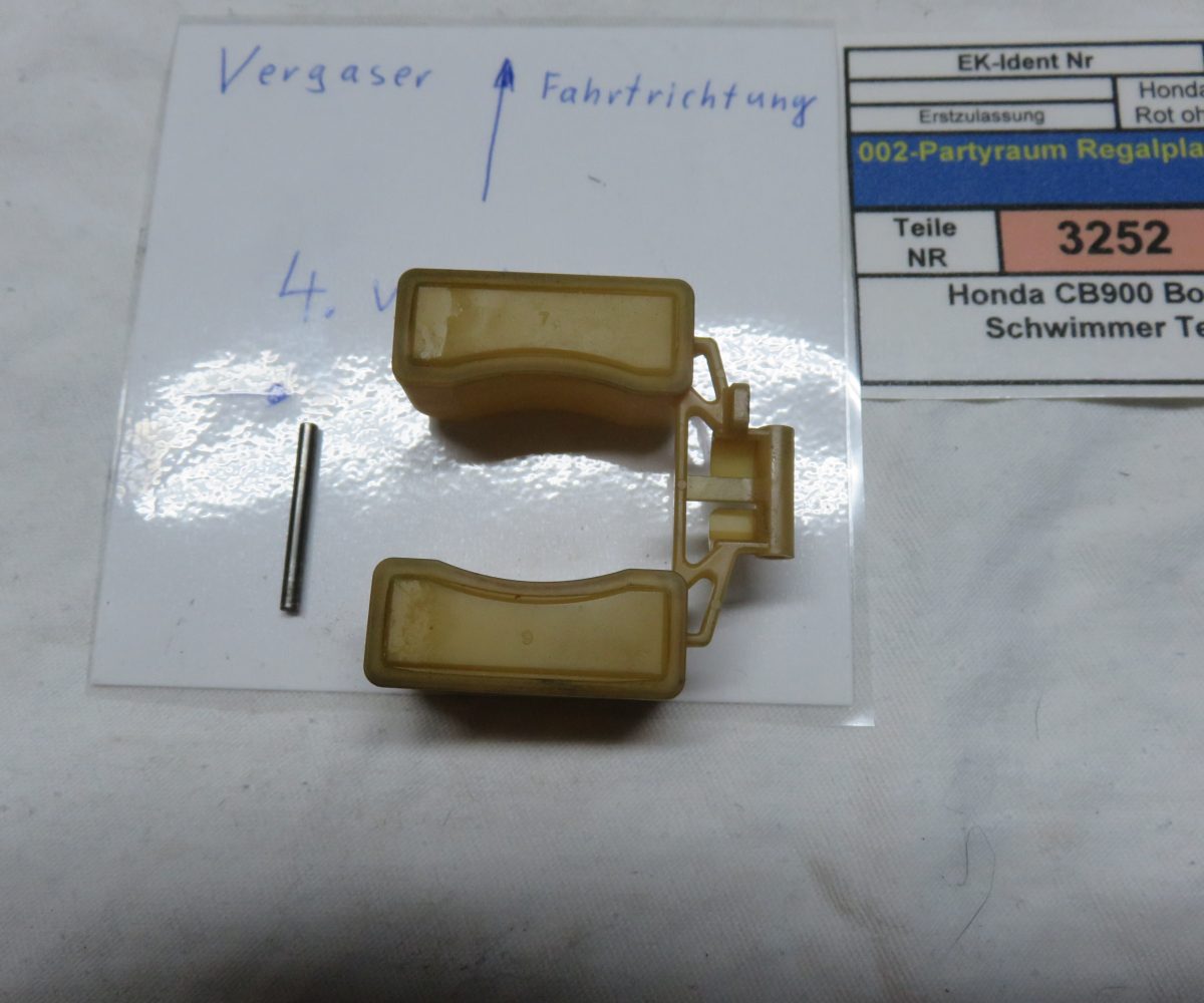Honda CB900 Boldor SC01 Schwimmer Text lesen Kennung 3252