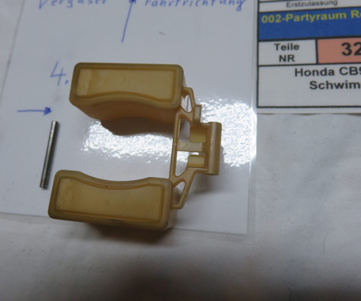Honda CB900 Boldor SC01 Schwimmer Text lesen Kennung 3252