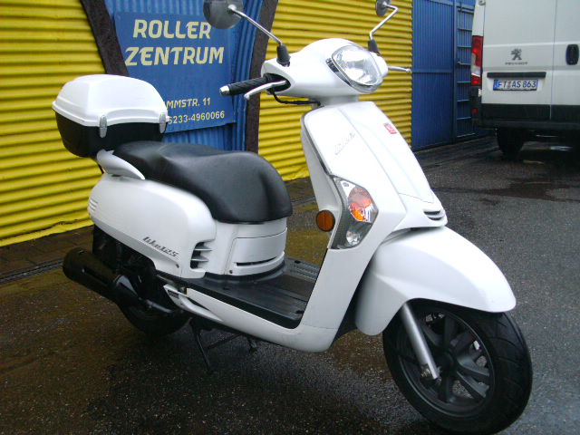 Kymco Like 125 Frische Wartung & Tüv Neu ab Kauf hat 14.643km ist EZ. 07.2009