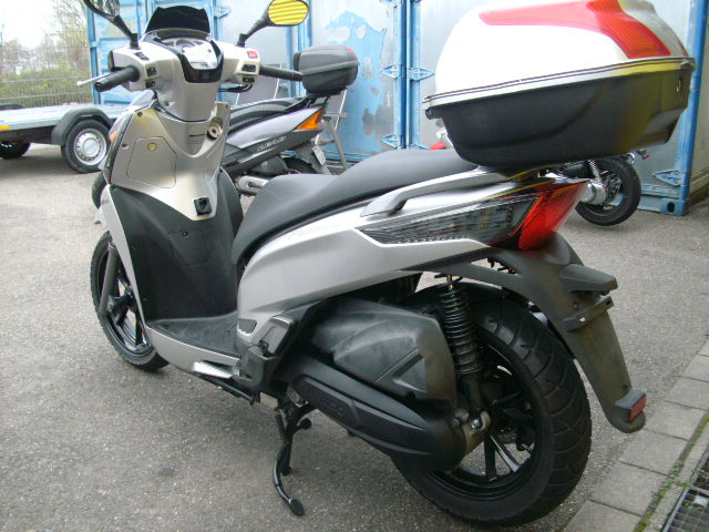 Kymco People GTi 125 10.000km EZ.07.2011 Frische Große Inspektion & Tüv Neu