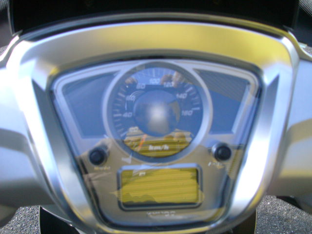 People GT 125 Silbermatt Nur 6.959km Ez.04.2017 Neue Batterie & Öl