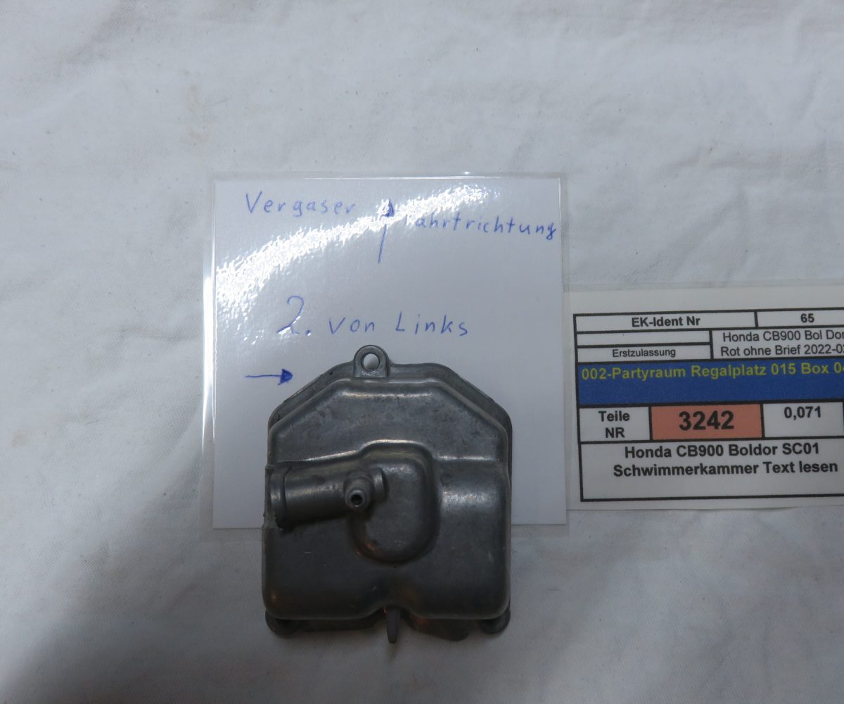 Honda CB900 Boldor SC01 Schwimmerkammer Text lesen Kennung 3242 VHB