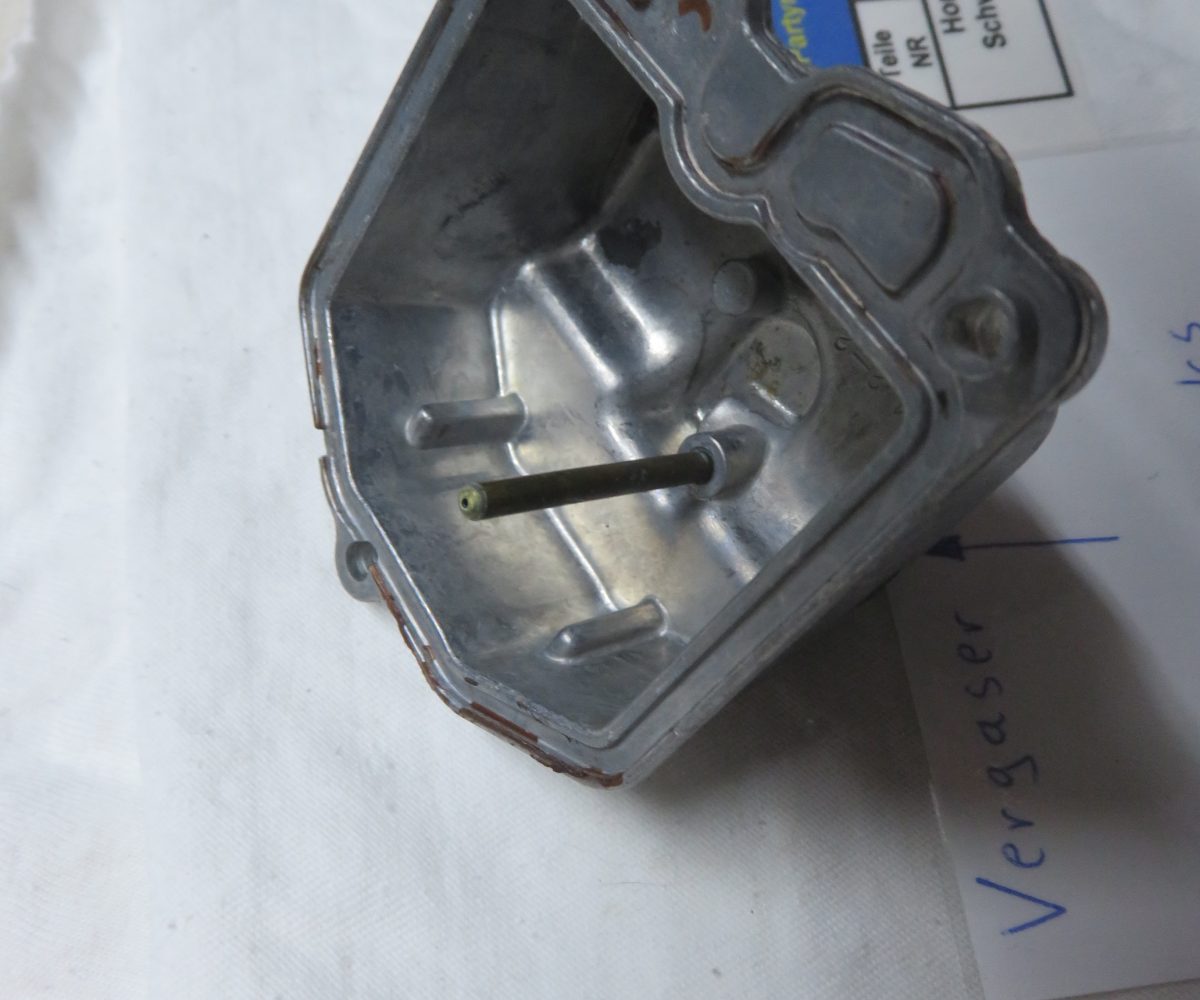 Honda CB900 Boldor SC01 Schwimmerkammer Text lesen Kennung 3246 VHB