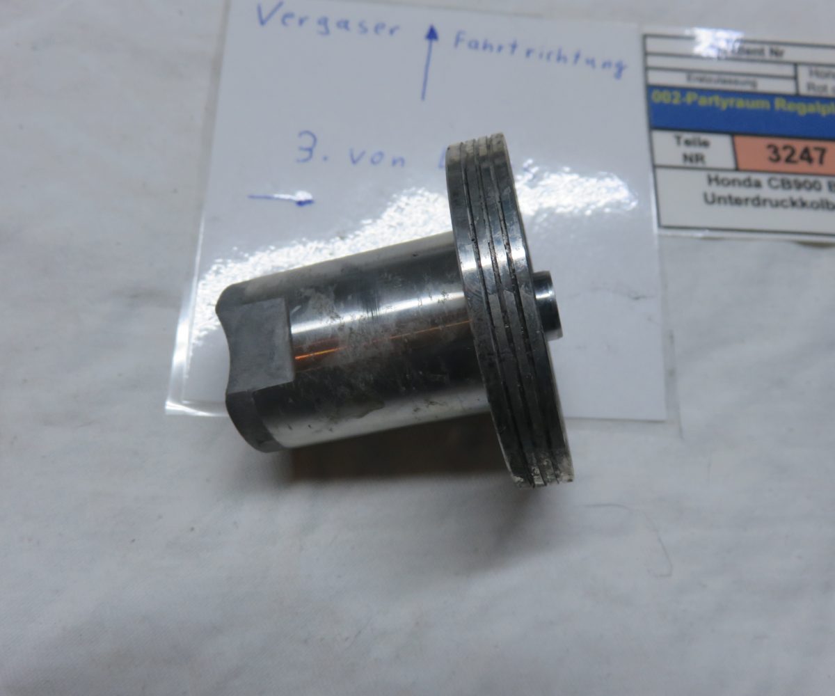 Honda CB900 Boldor SC01 Unterdruckkolben Text lesen Kennung 3247 VHB