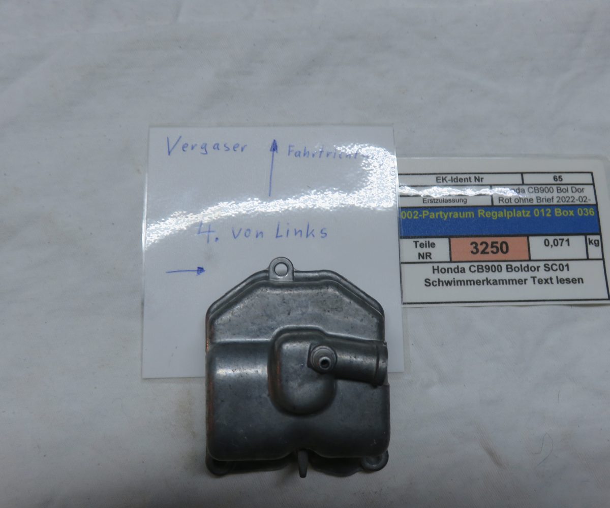 Honda CB900 Boldor SC01 Schwimmerkammer Text lesen Kennung 3250 VHB