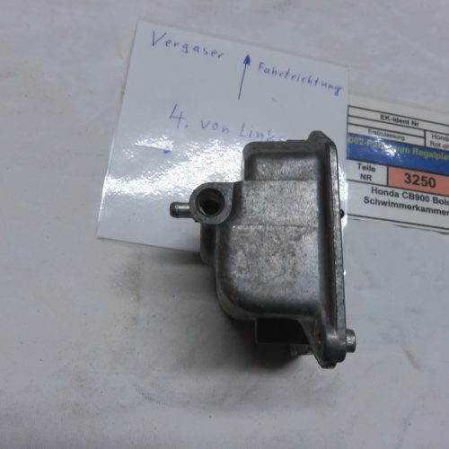 Honda CB900 Boldor SC01 Schwimmerkammer Text lesen Kennung 3250 VHB