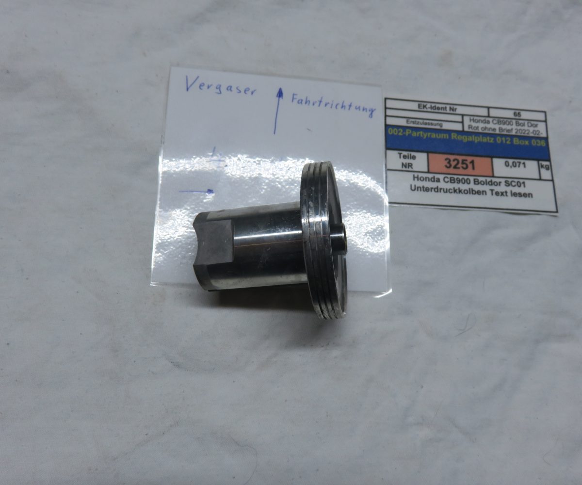Honda CB900 Boldor SC01 Unterdruckkolben Text lesen Kennung 3251 VHB