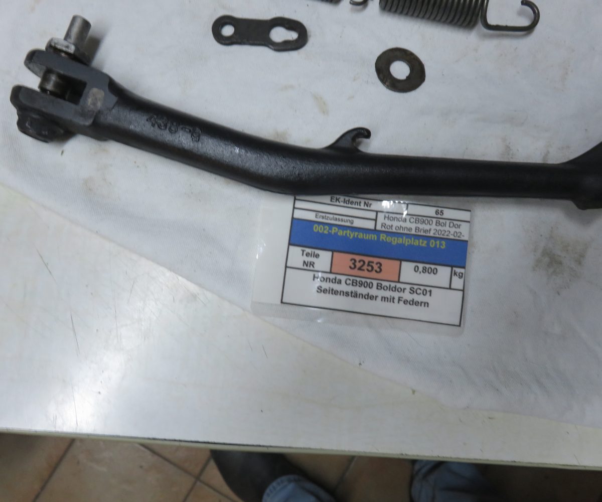 Honda CB900 Boldor SC01 Seitenständer mit Federn Kennung 3253 Preis VHB