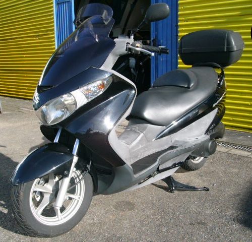 Burgman 125 Nur 11.550km Tüv 09.2026 Frische Wartung EZ. 08.2008