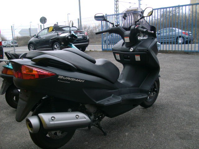 Suzuki Burgman 125 Nur 3.042km Ez. 05.2015 Tüv 2026 Frische Wartung