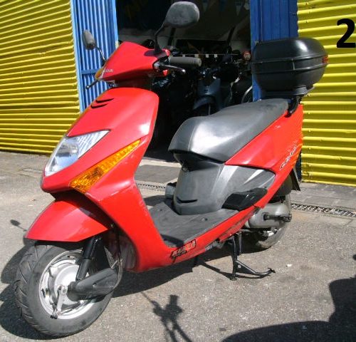 Honda Lead 100 4T mit 14.250km Ez. 07.2003 Tüv Neu ab Kauf & Frische Wartung