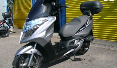01_Kymco-G-Dink-50-silbergrau-27.03.25-01