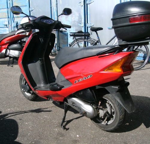 Honda Lead 100 4T mit 14.250km Ez. 07.2003 Tüv Neu ab Kauf & Frische Wartung