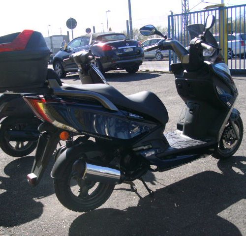 Kymco New Grand Dink 50 Gdink 2T nur 7.028km Ez. 09.2015 Mofa & 45er Papiere Frische Wartung