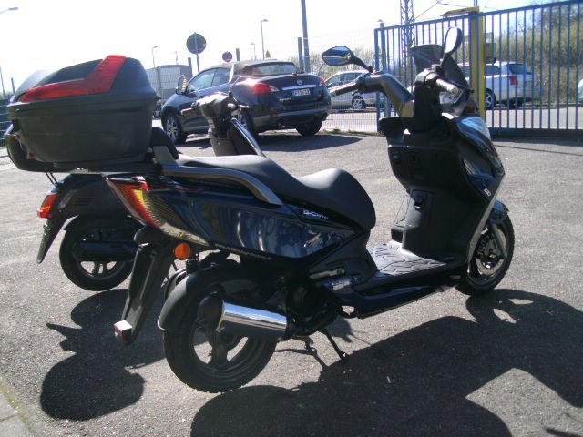Kymco New Grand Dink 50 Gdink 2T nur 7.028km Ez. 09.2015 Mofa & 45er Papiere Frische Wartung