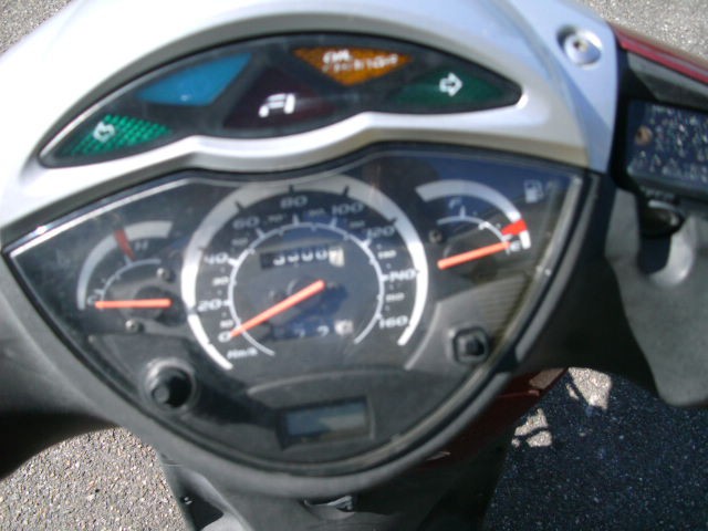 Honda SH 125 i JF14 Nur 13.308km Ez. 09.2008 Tüv Neu ab Kauf