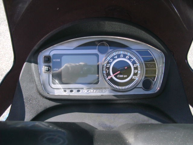 Kymco New Grand Dink 50 Gdink Nur 3.052km Ez. 12.2015 Großes Topcase