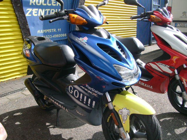 Yamaha Aerox 50 2T Sondermodell Tech3 hat 12.487km Mofa & 45er Papiere Frische Große Wartung