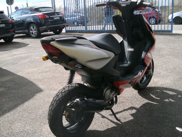 Yamaha aerox 50 2T Frische Große Wartung hat 11.611km EZ.09.2009