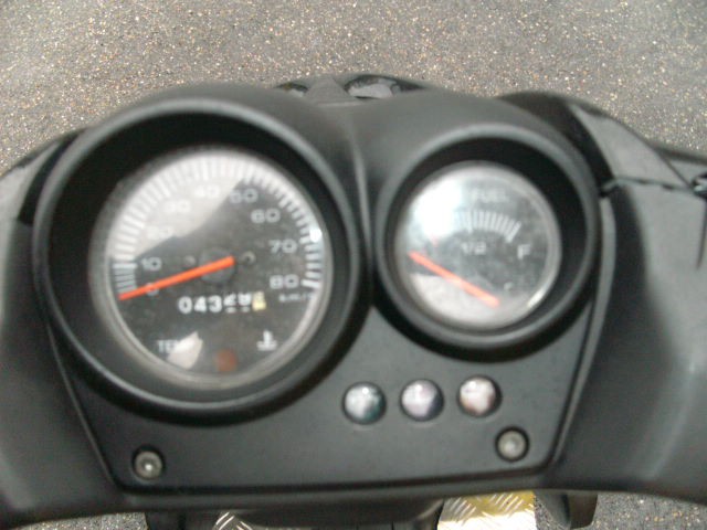 Yamaha Aerox 50 Nur 4.330km Riffelbleche Frische Wartung