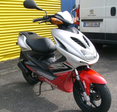 Yamaha Aerox 50 2T Original Zustand Nur 8.234km Ez.09.2009 Frische Wartung