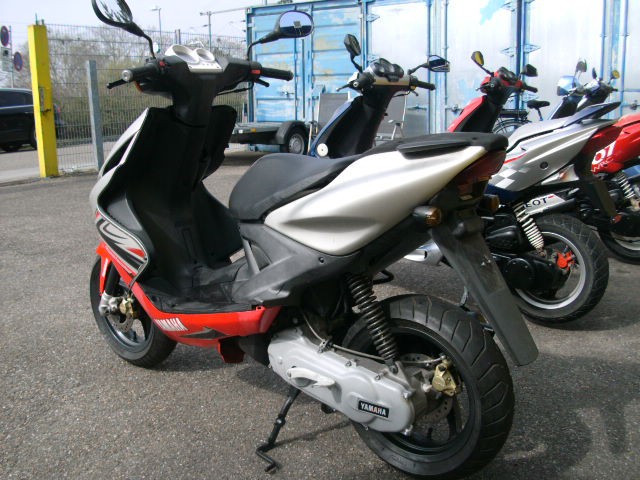 Yamaha Aerox 50 2T Original Zustand Nur 8.234km Ez.09.2009 Frische Wartung