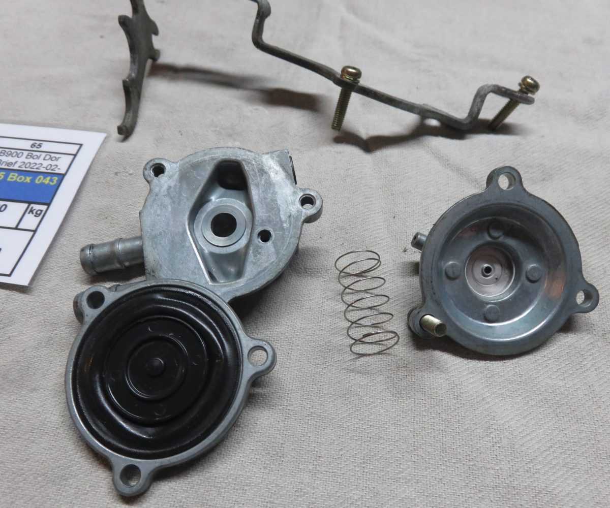 Honda CB900 Boldor SC01 Beschleunigerpumpe TEXT lesen Preis VHB Kennung 3255