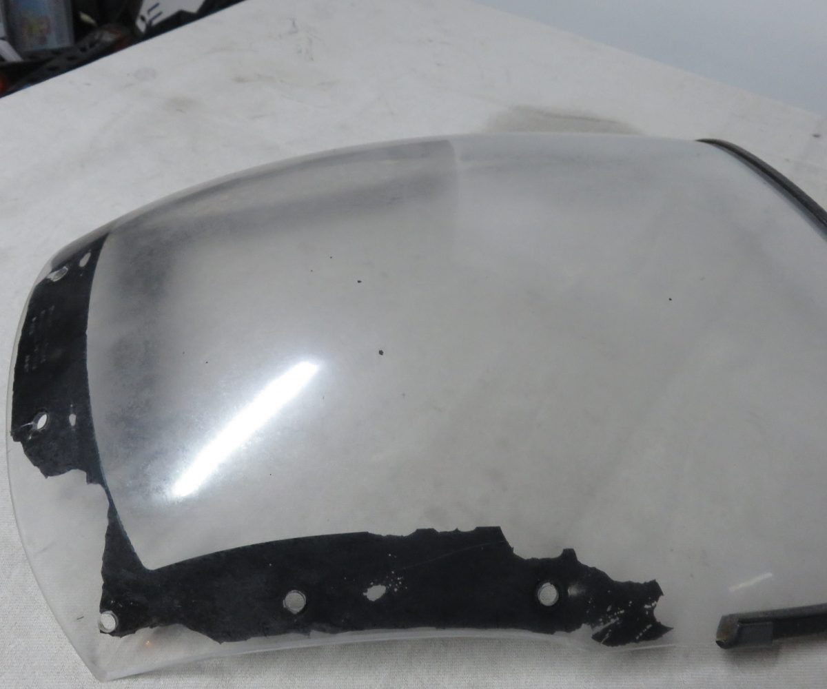Kawasaki GPZ1000RX-ZX1000 Verkleidungsscheibe Text lesen Kennung 3256 Preis VHB