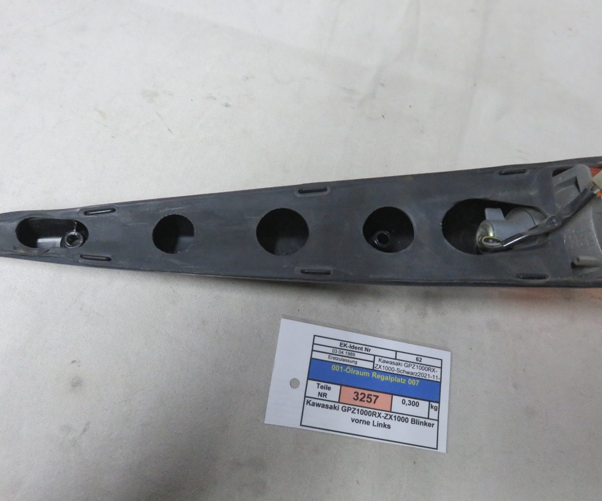 Kawasaki GPZ1000RX-ZX1000 Blinker vorne Links Kennung 3257 Preis VHB