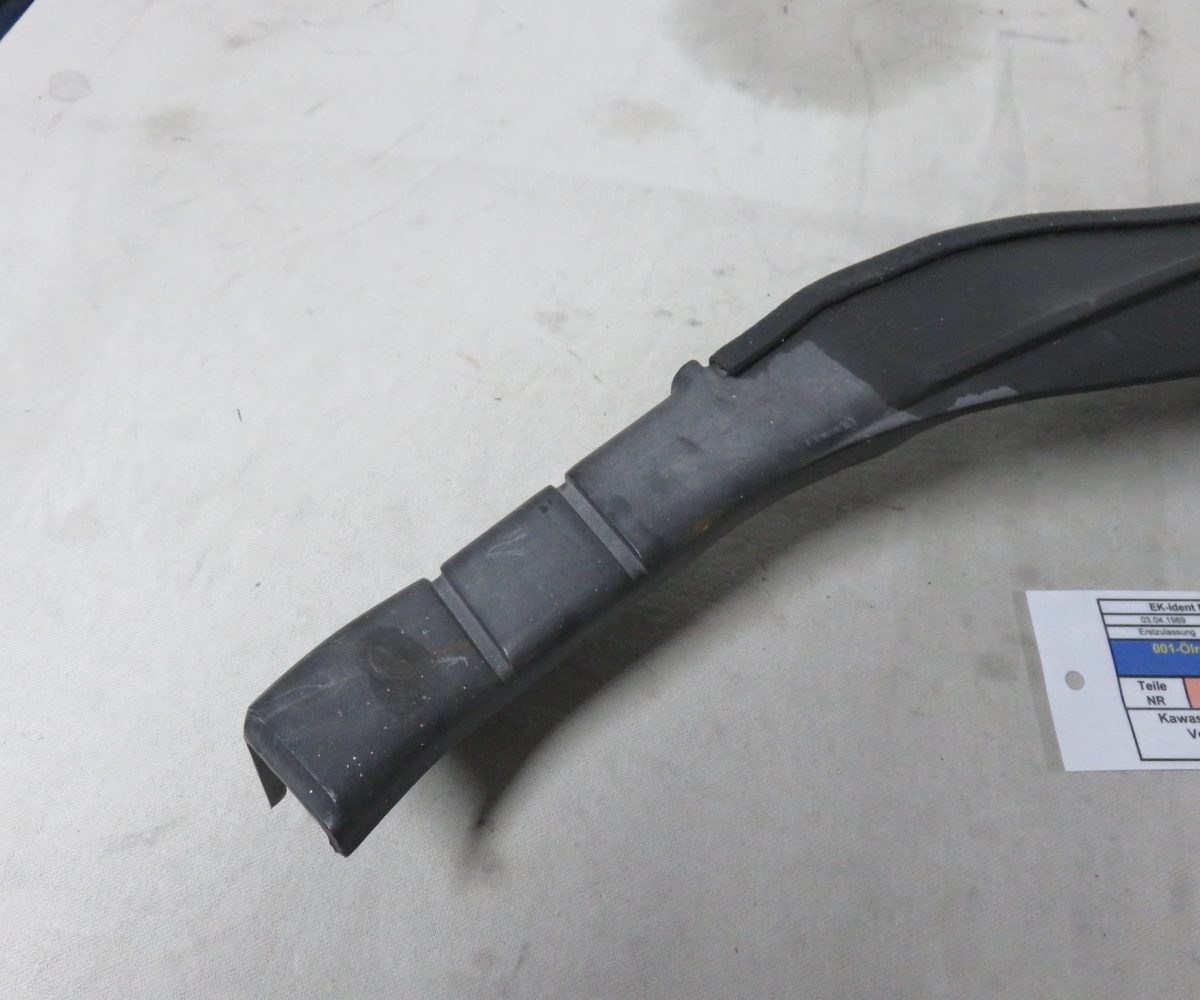 Kawasaki GPZ1000RX-ZX1000 Verkleidung innen links Kennung 3260 Preis VHB