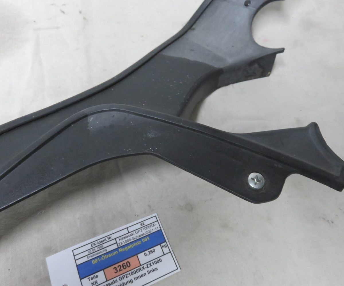 Kawasaki GPZ1000RX-ZX1000 Verkleidung innen links Kennung 3260 Preis VHB