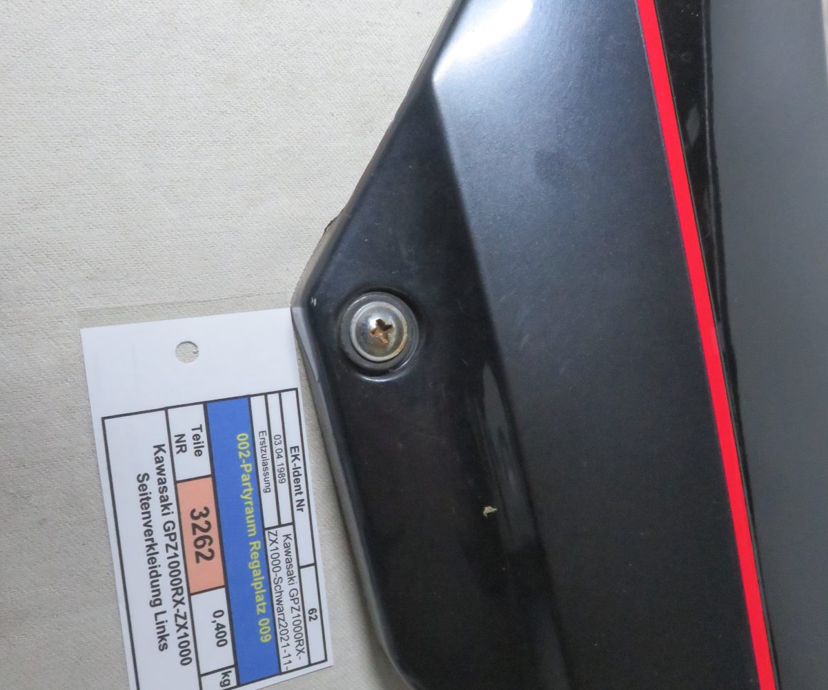 Kawasaki GPZ1000RX-ZX1000 Seitenverkleidung Links Kennung 3262 Preis VHB