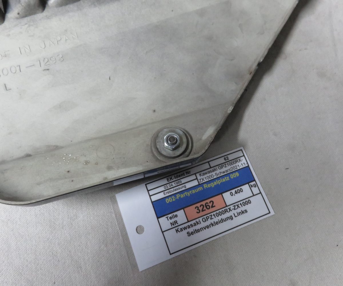 Kawasaki GPZ1000RX-ZX1000 Seitenverkleidung Links Kennung 3262 Preis VHB