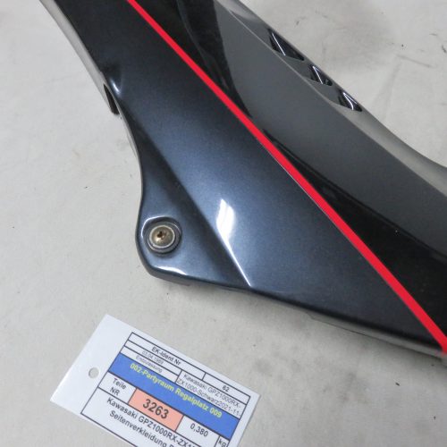 Kawasaki GPZ1000RX-ZX1000 Seitenverkleidung Rechts Kennung 3263 Preis VHB