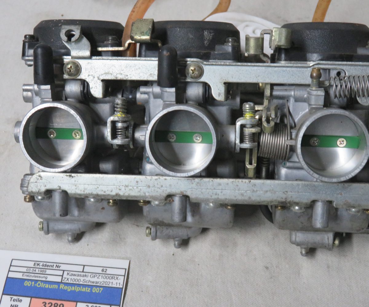 Kawasaki GPZ1000RX-ZX1000 Vergaserbatterie TEXT lesen Kennung 3289 Preis VHB