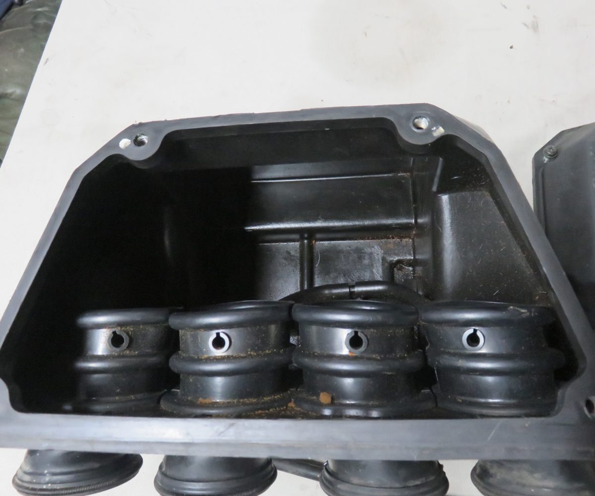 Kawasaki GPZ1000RX-ZX1000 Luftfilterkasten Text lesen Kennung 3292 Preis VHB