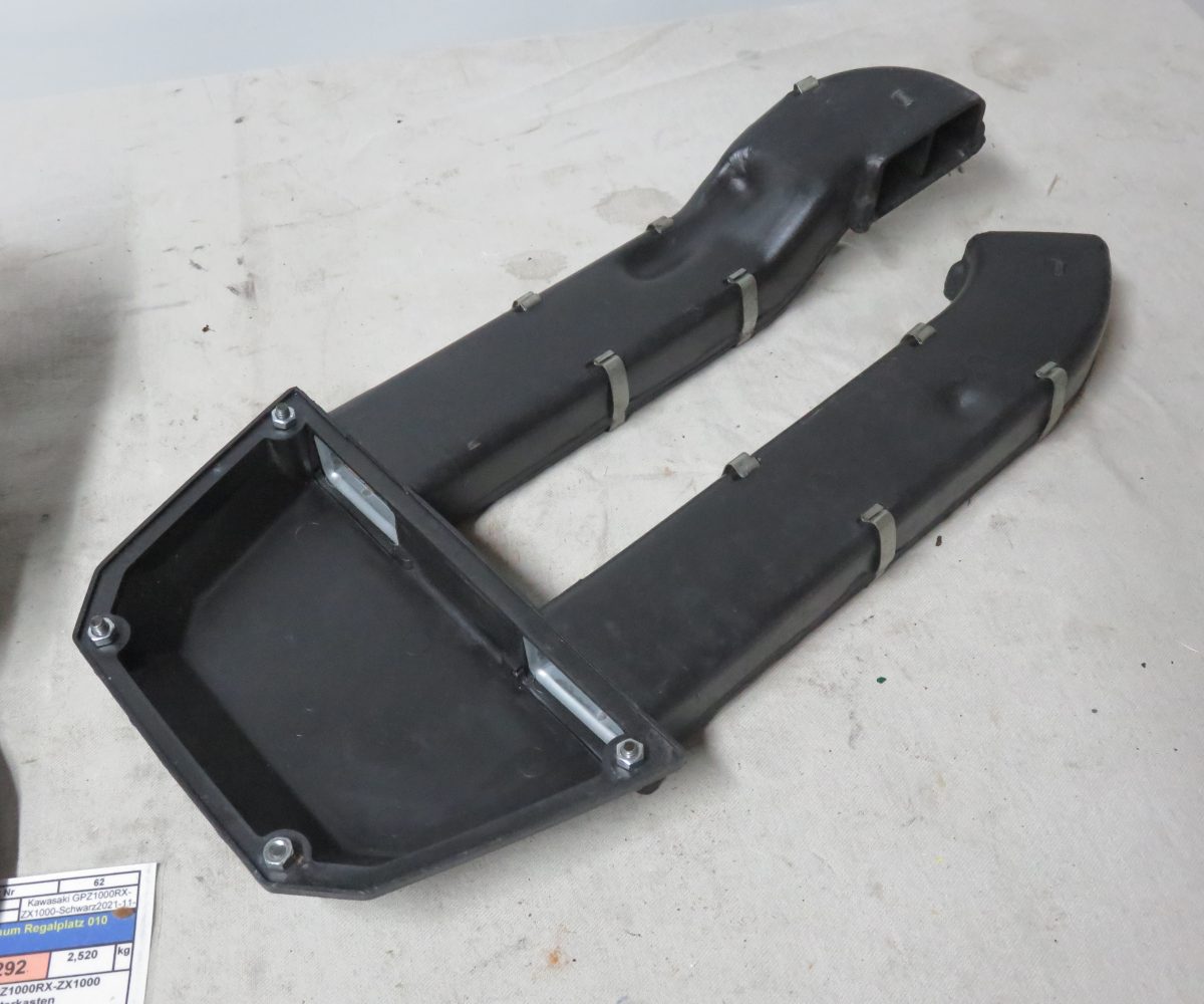 Kawasaki GPZ1000RX-ZX1000 Luftfilterkasten Text lesen Kennung 3292 Preis VHB