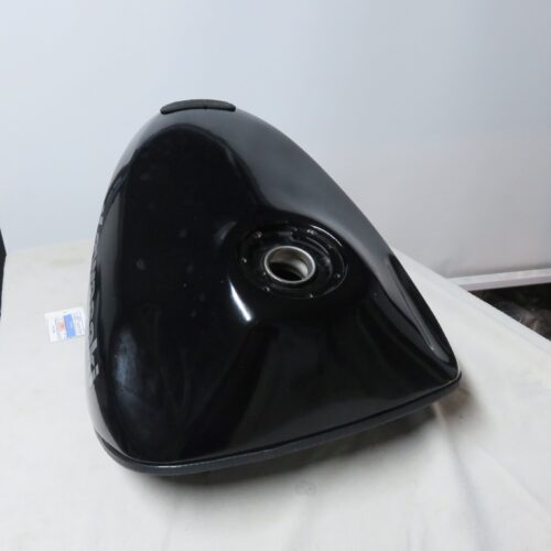 Kawasaki GPZ1000RX-ZX1000 Tank TEXT LESEN Kennung 3352 Preis VHB