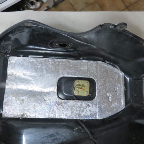 Kawasaki GPZ1000RX-ZX1000 Tank TEXT LESEN Kennung 3352 Preis VHB