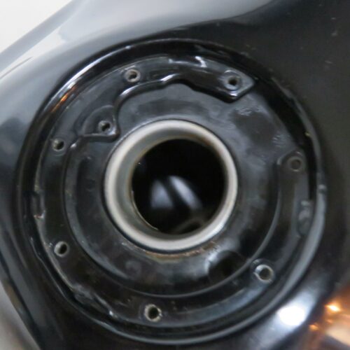 Kawasaki GPZ1000RX-ZX1000 Tank TEXT LESEN Kennung 3352 Preis VHB