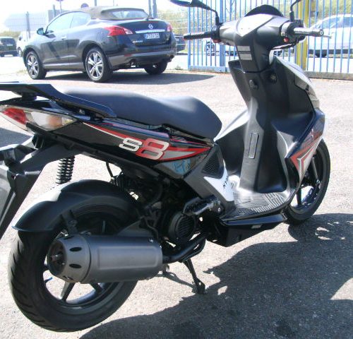 Kymco Super 8 50 2T Mofa & 45er Papiere Frische Wartung 7.926km Ez.03.2015