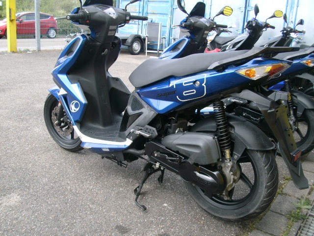 Kymco Super 8 50 2T Nur 3641km Frische Wartung EZ. 03.2013