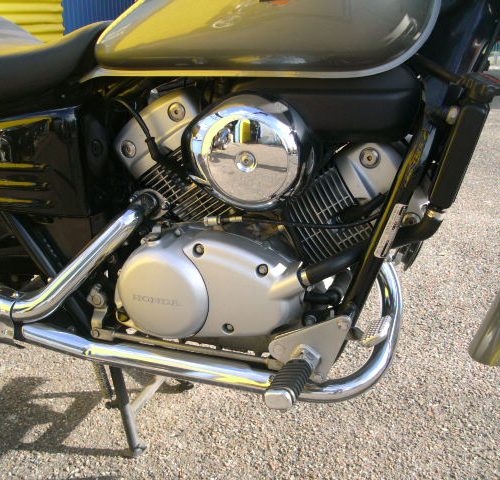 Honda Shadow 125 aus 1.Hand WIE NEU SAMMLERZUSTAND Nur 13.288km Ez 04.1999