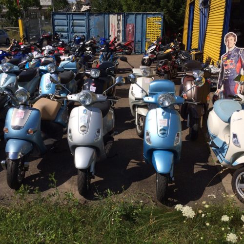 Honda Swing 125 ABS WIE NEU Nur 11.600km Keine Kratzer Scheckheft gepflegt