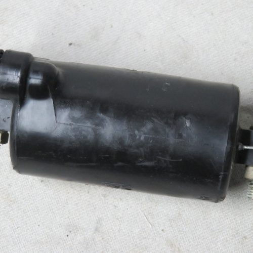 Kawasaki GPZ1000RX-ZX1000 Zündspule mit Halter Zyl 1+4 Kennung 3299 Preis VHB
