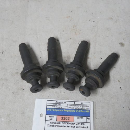 Kawasaki GPZ1000RX-ZX1000 Zündkerzensstecker nur Setverkauf Kennung 3302 Preis VHB