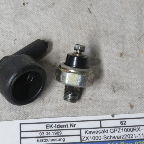 Kawasaki GPZ1000RX-ZX1000 Öldruckschalter mit Gummischutz Kennung 3303