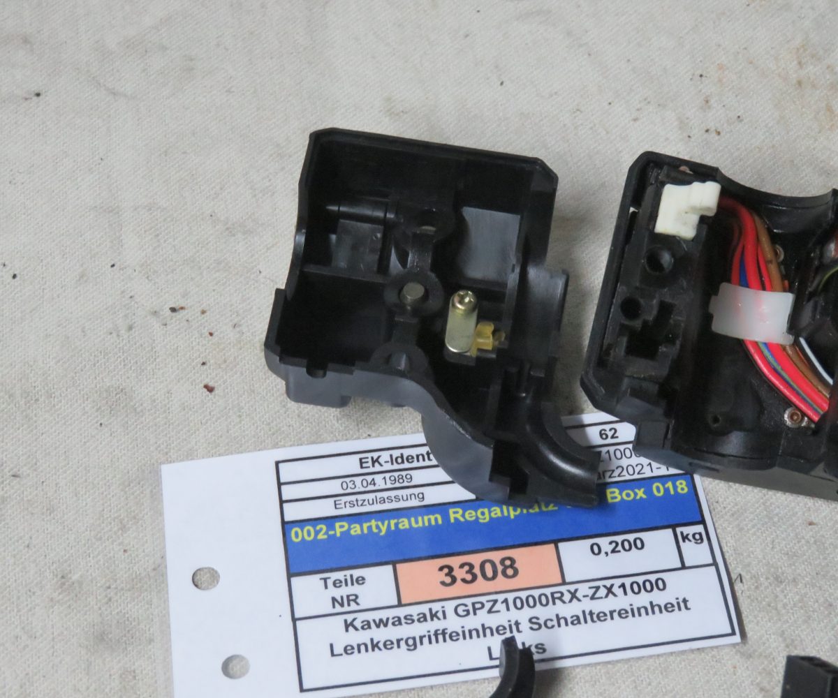 Kawasaki GPZ1000RX-ZX1000 Lenkergriffeinheit Schaltereinheit Links Kennung 3308 Preis VHB
