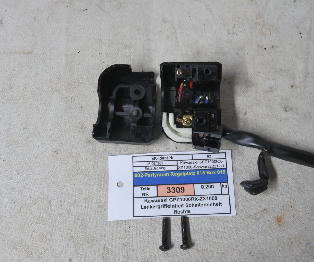 Kawasaki GPZ1000RX-ZX1000 Lenkergriffeinheit Schaltereinheit Rechts Kennung 3309 Preis VHB