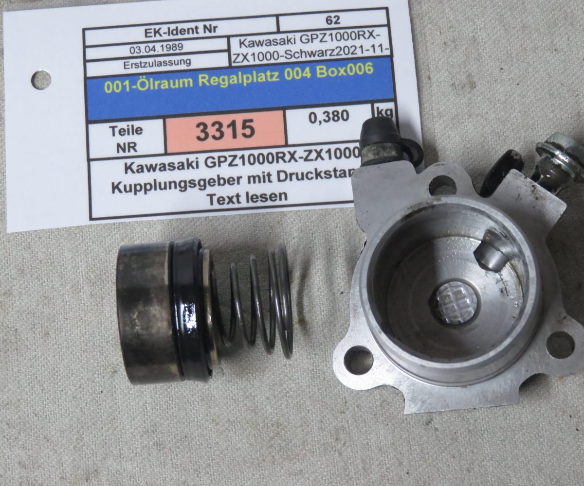 Kawasaki GPZ1000RX-ZX1000 Kupplungsgeber mit Druckstange Text lesen Kennung 3315 Preis VHB